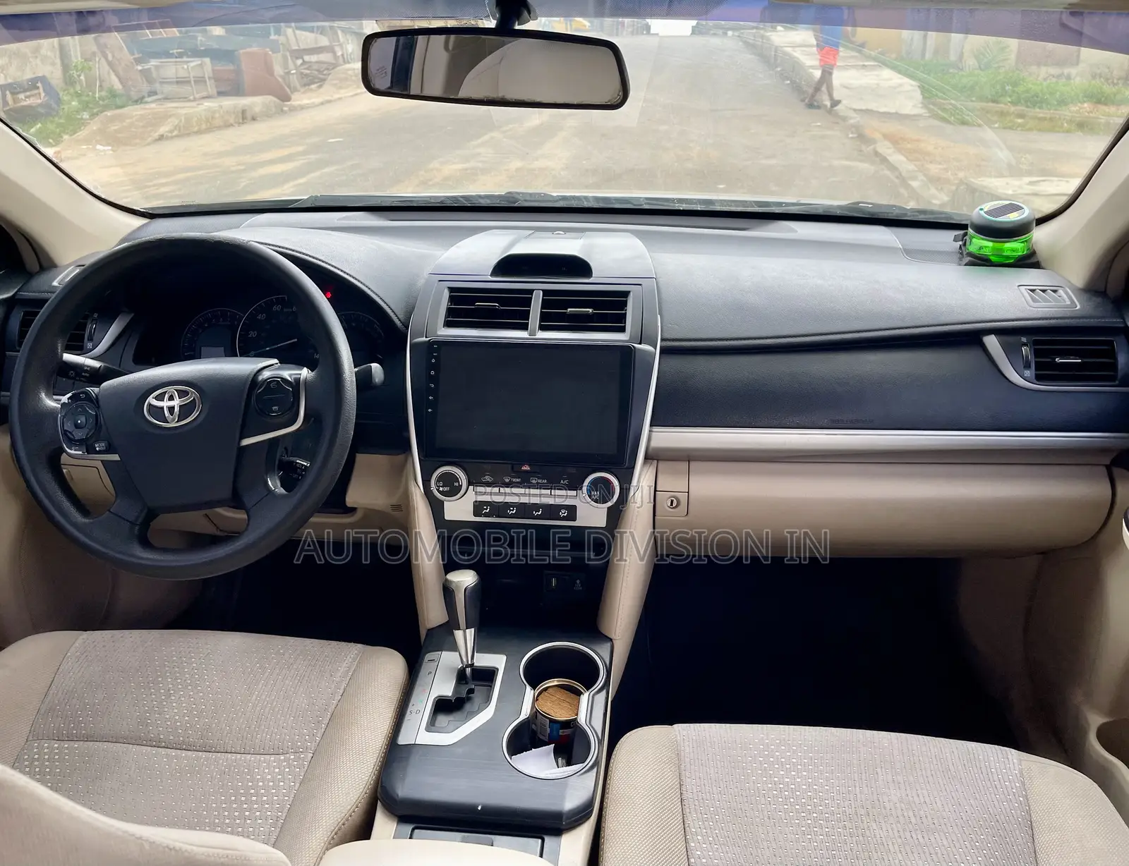 Toyota Camry LE 4dr Sedan (2.5L 4cyl 6A) 2013 Black