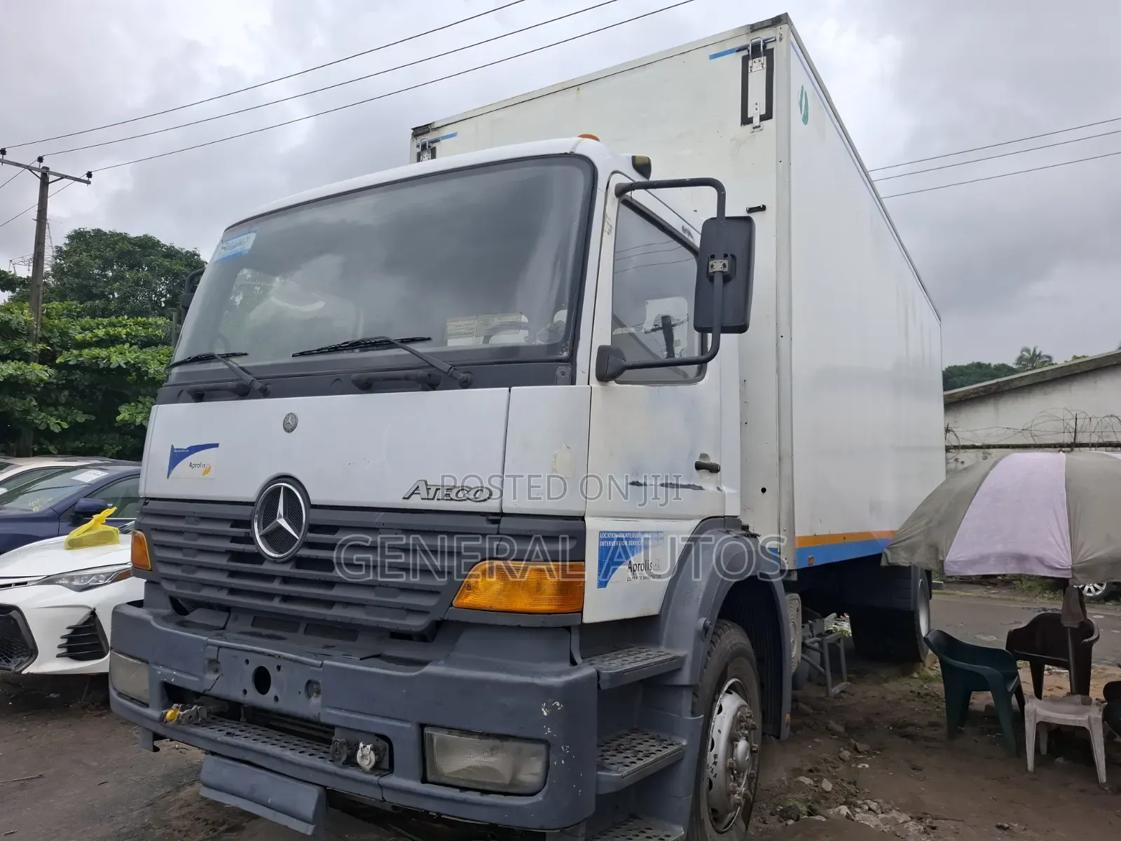 Mercedes-Benz 2008 White