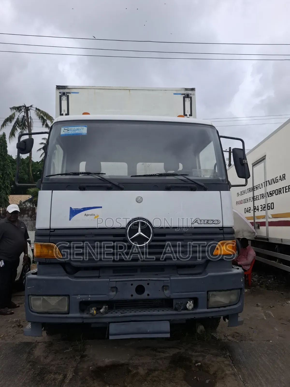 Mercedes-Benz 2008 White