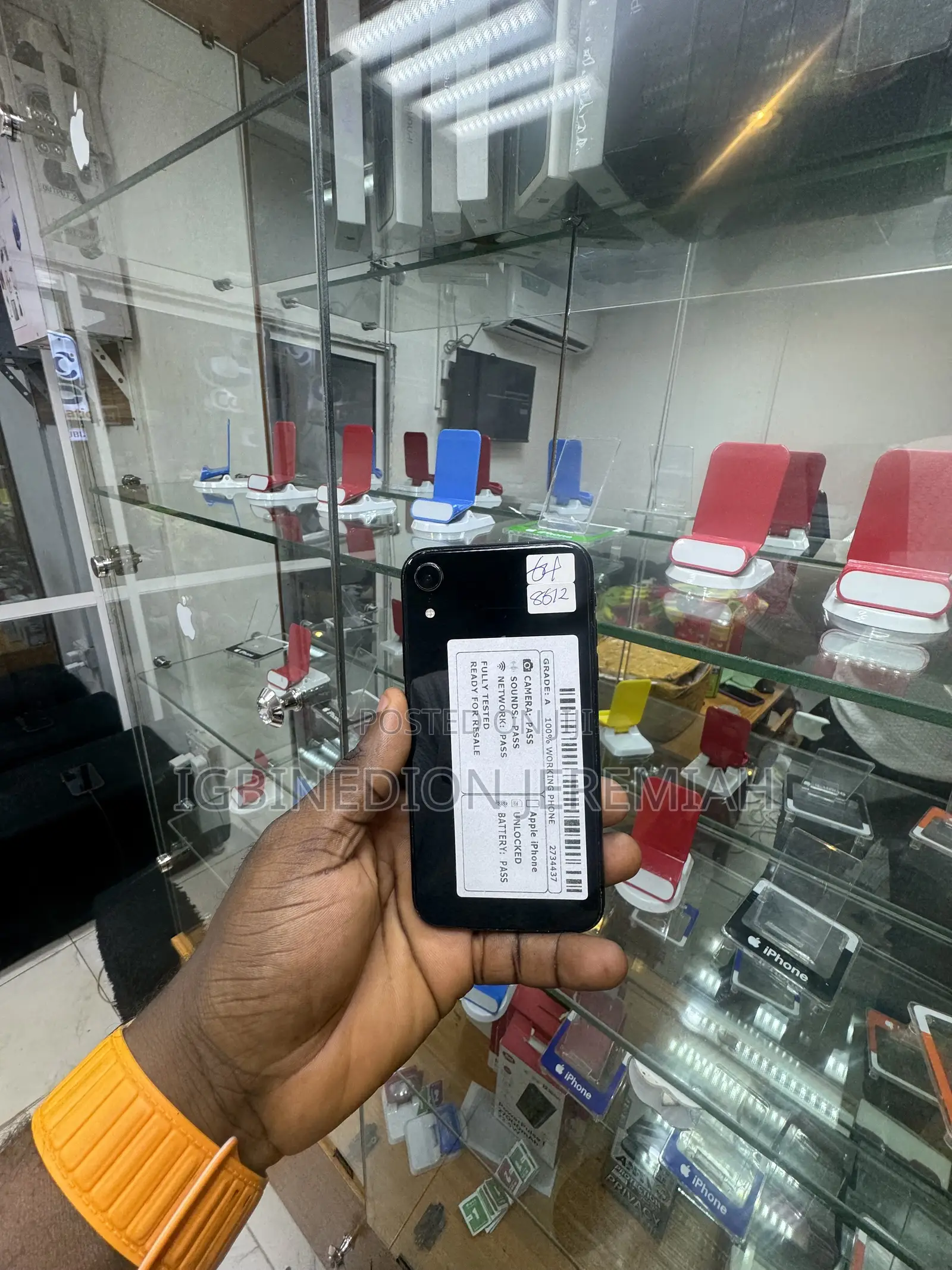 Apple iPhone XR 64 GB Black