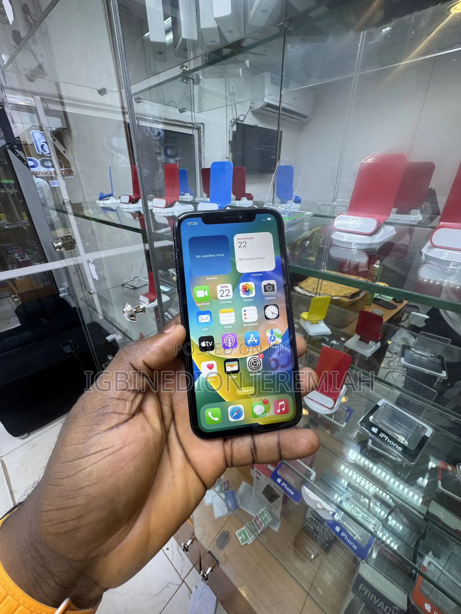 Apple iPhone XR 64 GB Black