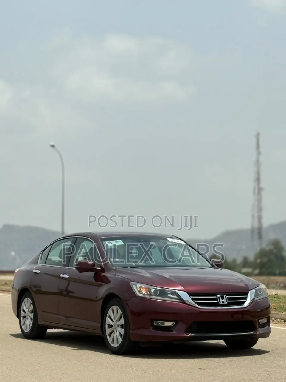 Honda Accord Touring 4dr Sedan FWD (3.5L 6cyl 6A) 2013 Maroon