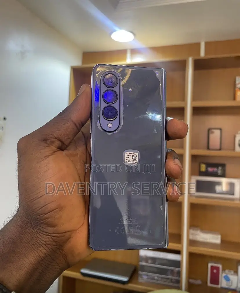Samsung Galaxy Z Fold4 256 GB Black
