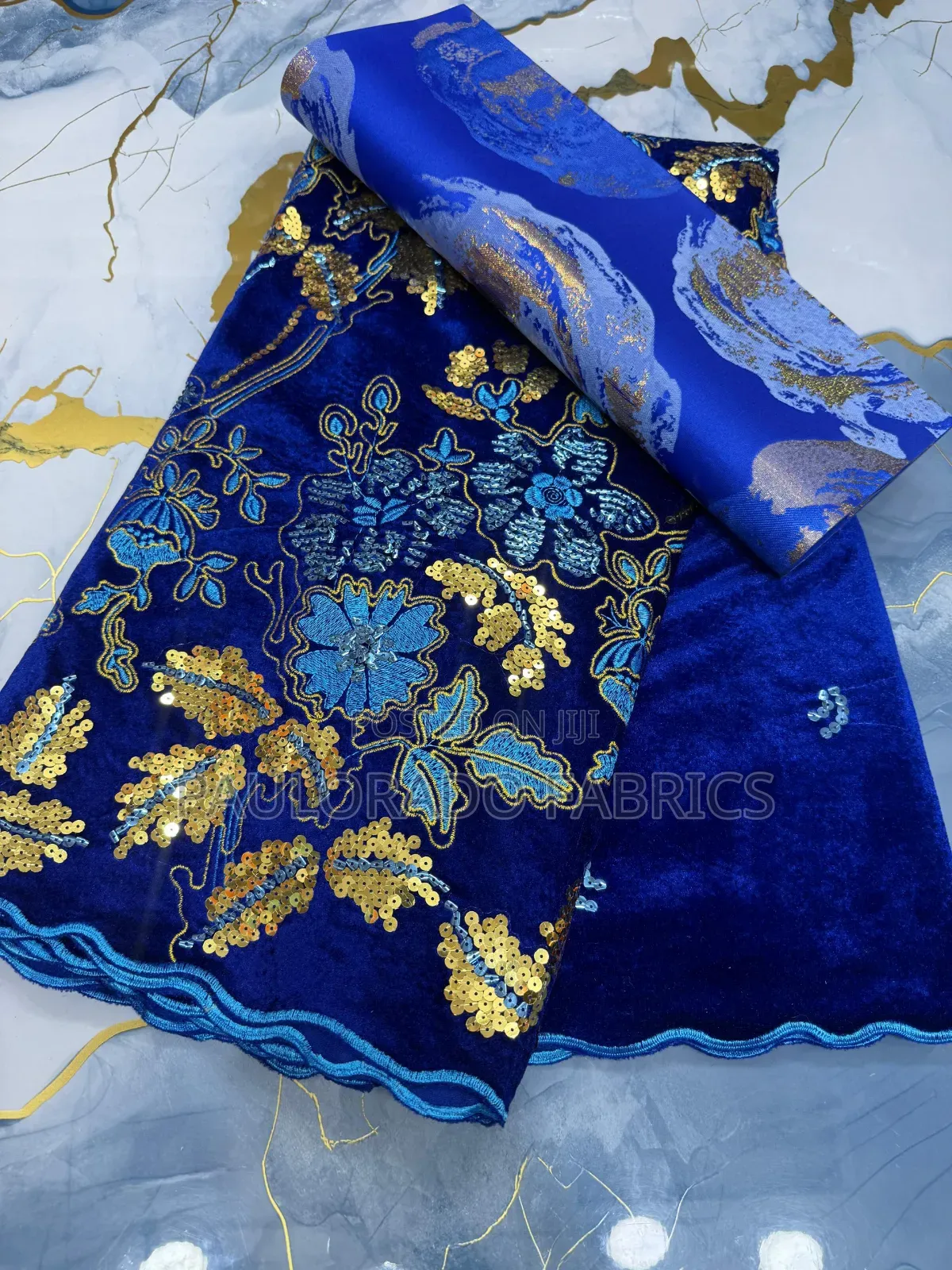 Big Velvet Lace