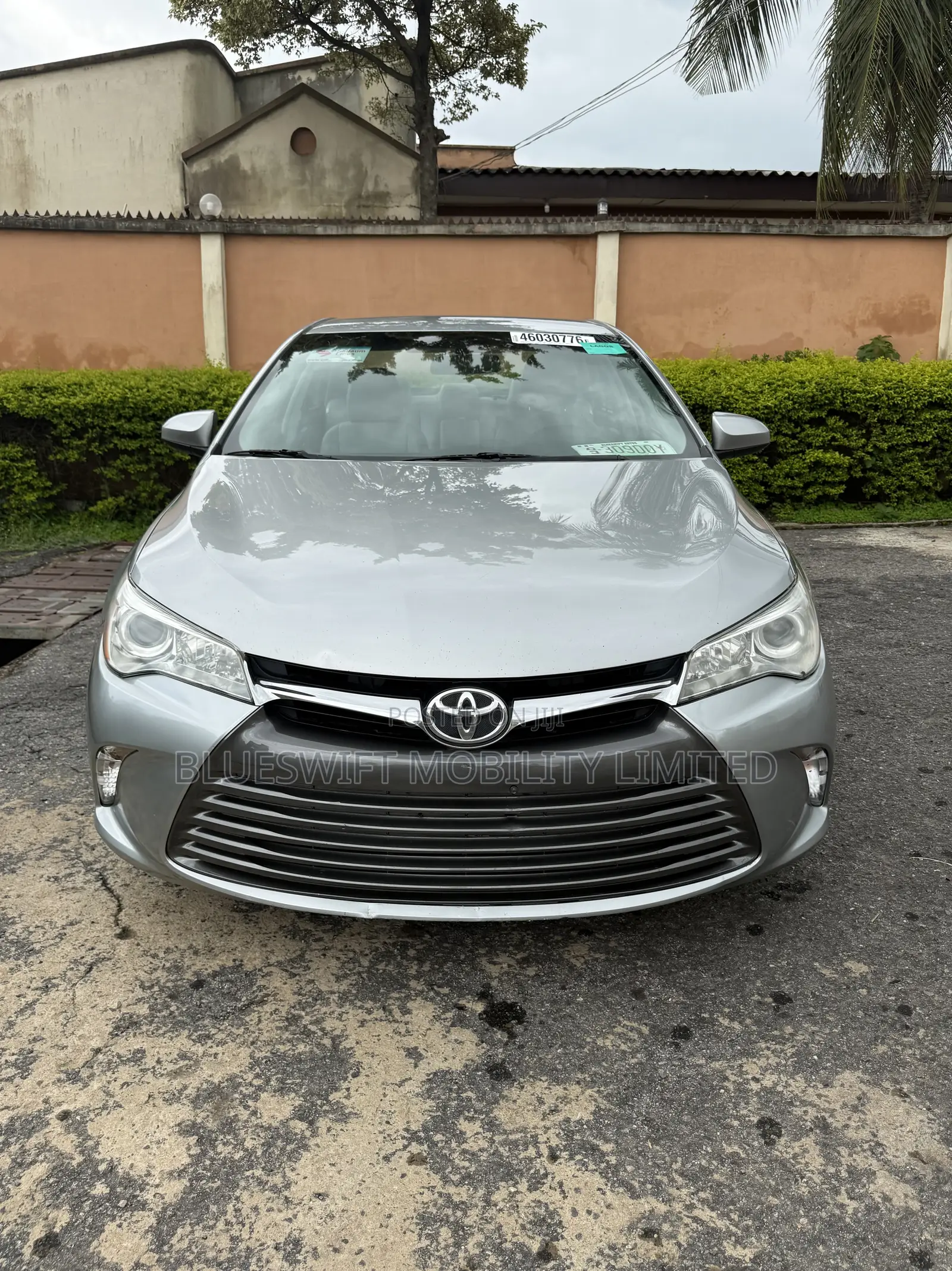 Toyota Camry LE 4dr Sedan (2.5L 4cyl 6A) 2015 Silver