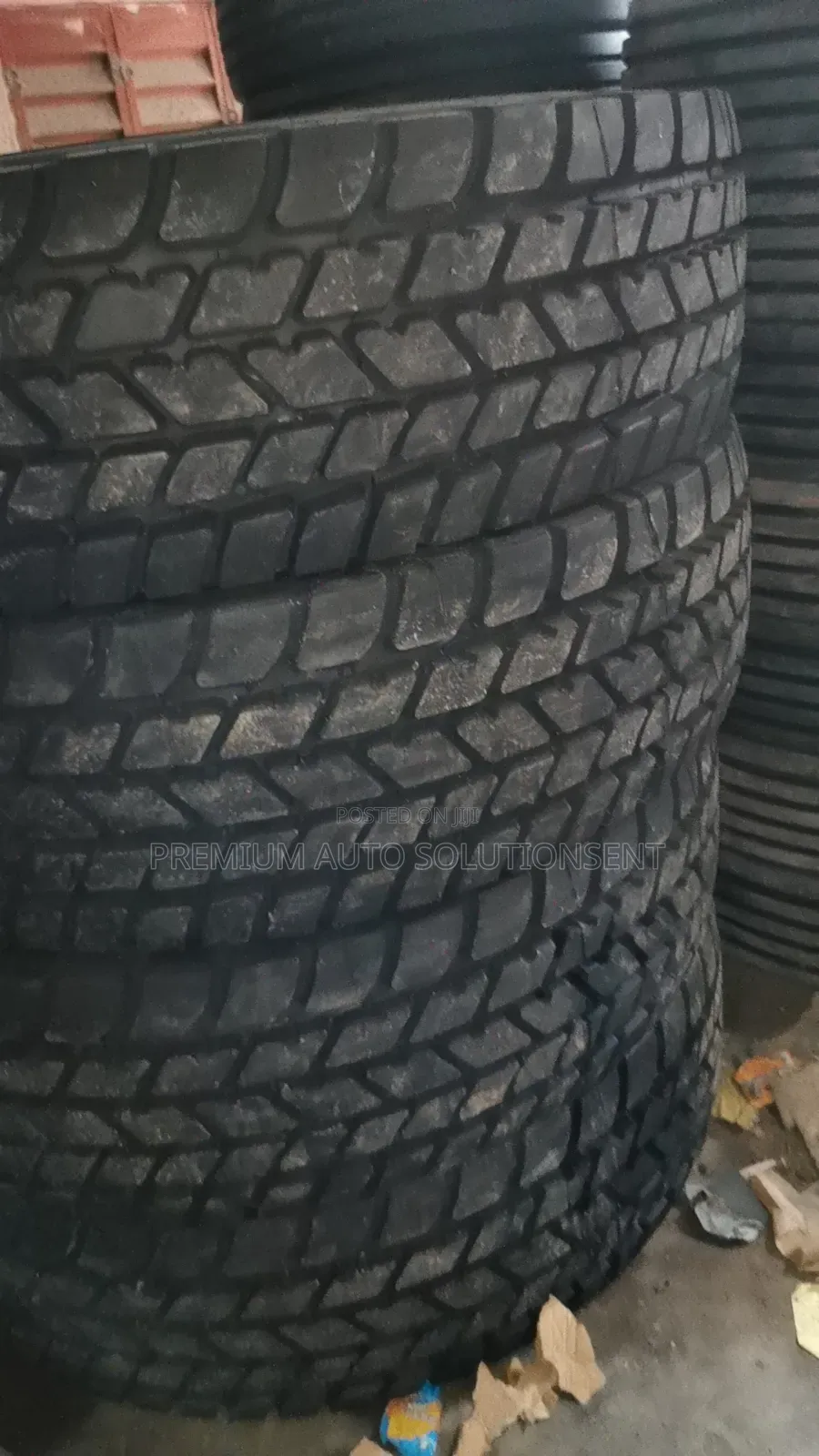 Brand New 445/95r25 or 16.00-25 Michelin