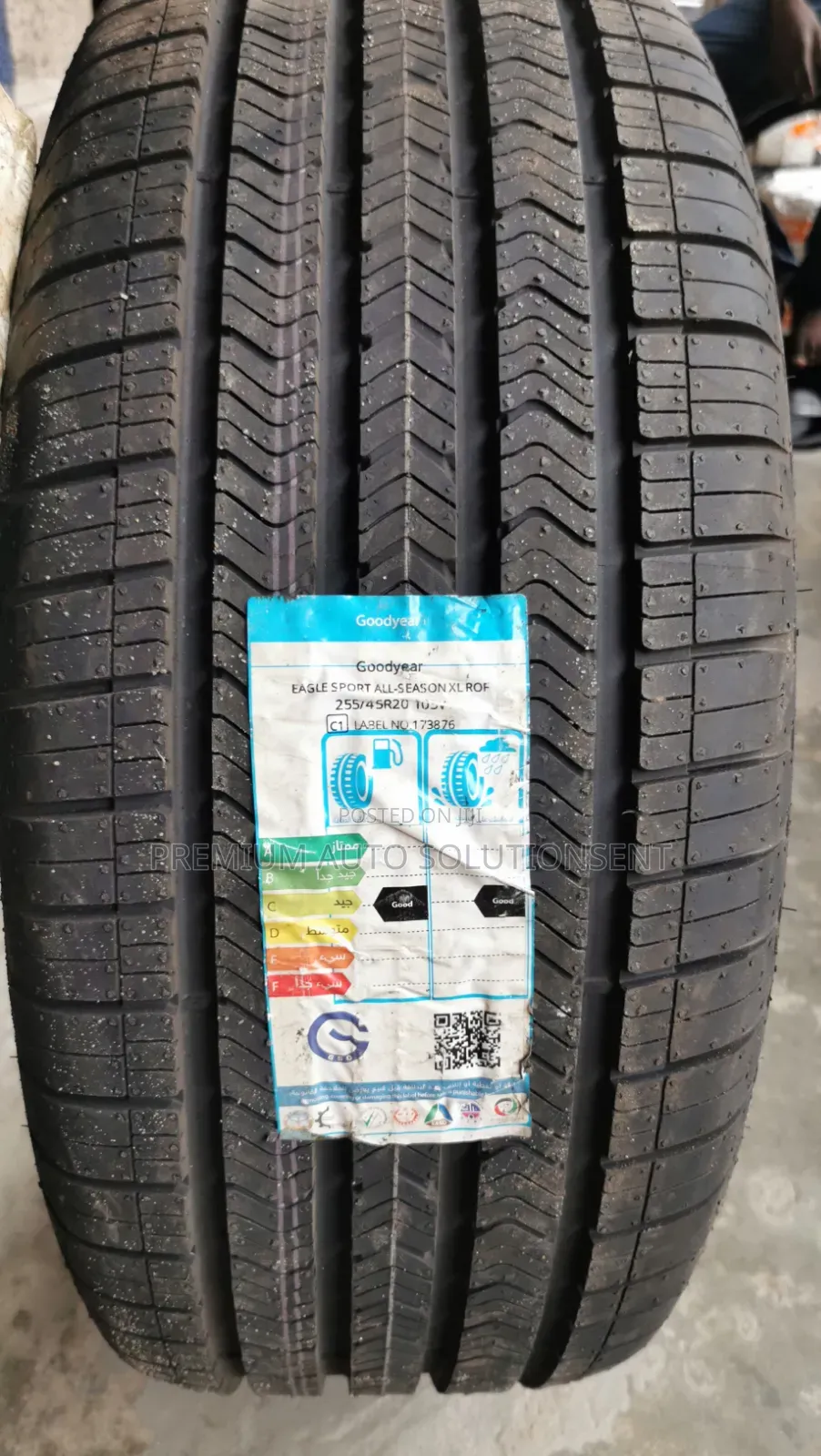 Brand New 255/45r20 Goodyear Run-Flat