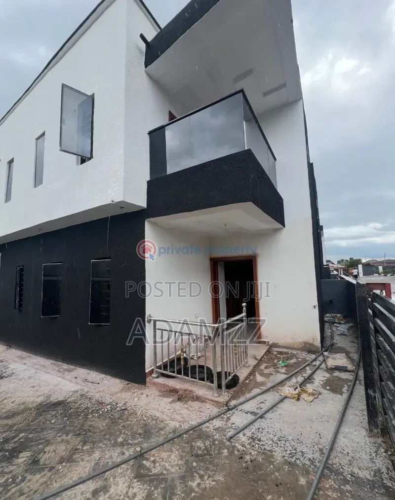 4bdrm Duplex in Damijah, Enugu for sale