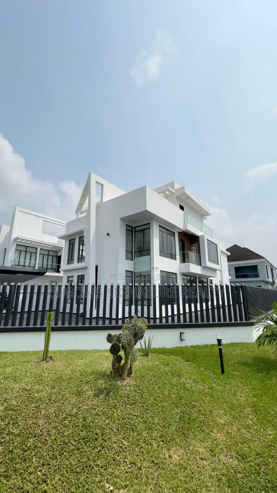 5bdrm Duplex in Pinnock Estate, Osapa london for sale
