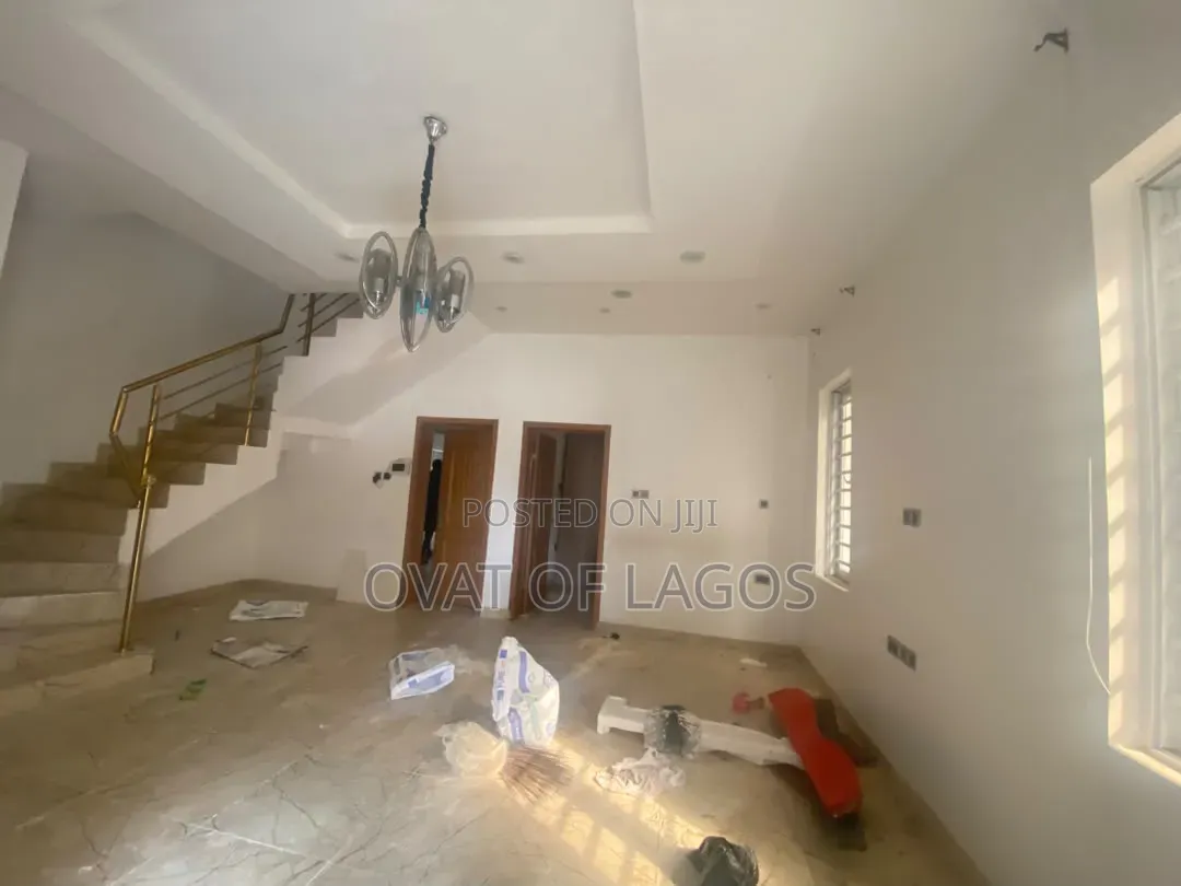 4bdrm Duplex in VGC / Ajah for rent