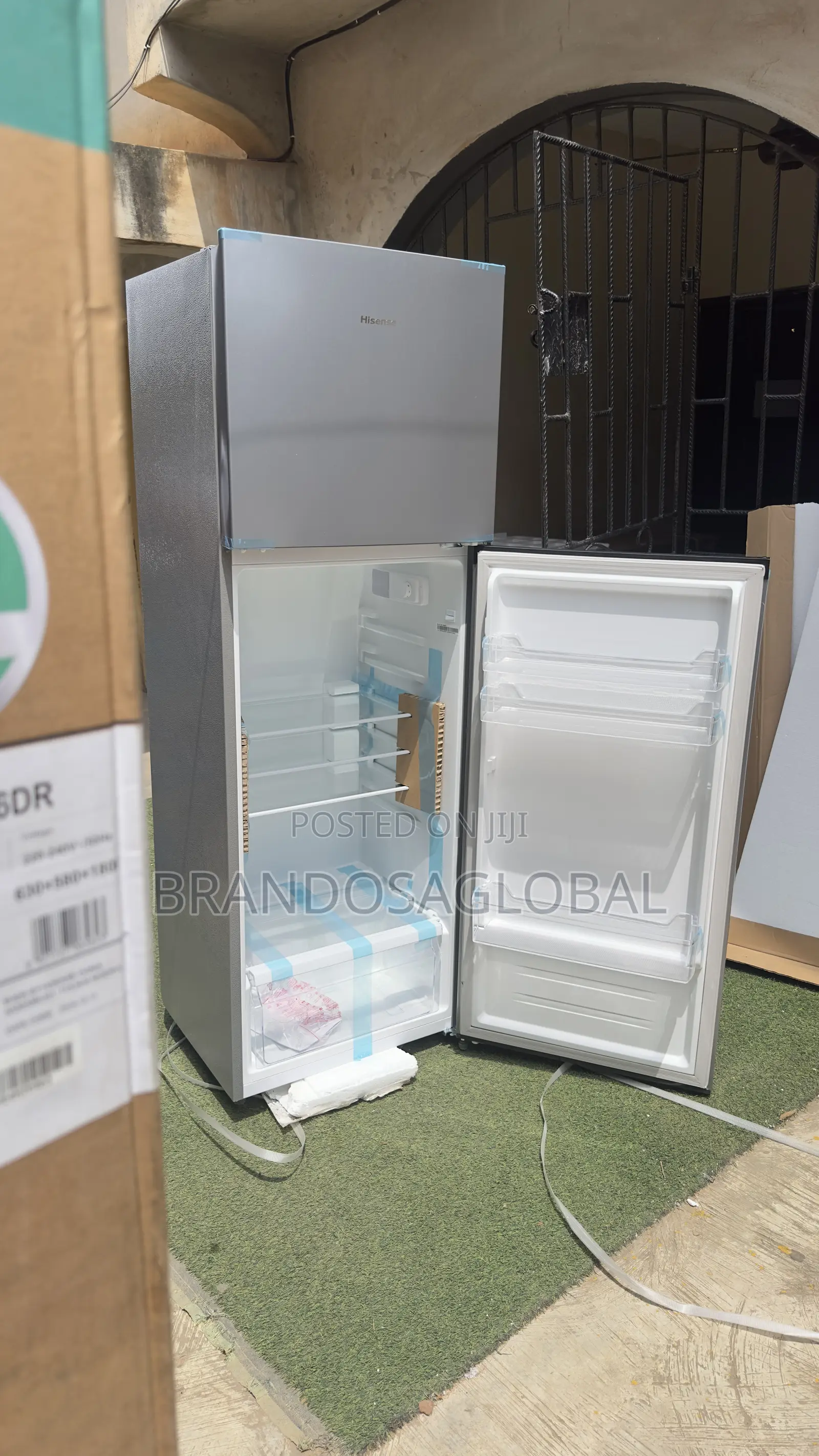 Hisense 306L Double Door Refrigerator – Advanced Home Refrigerator