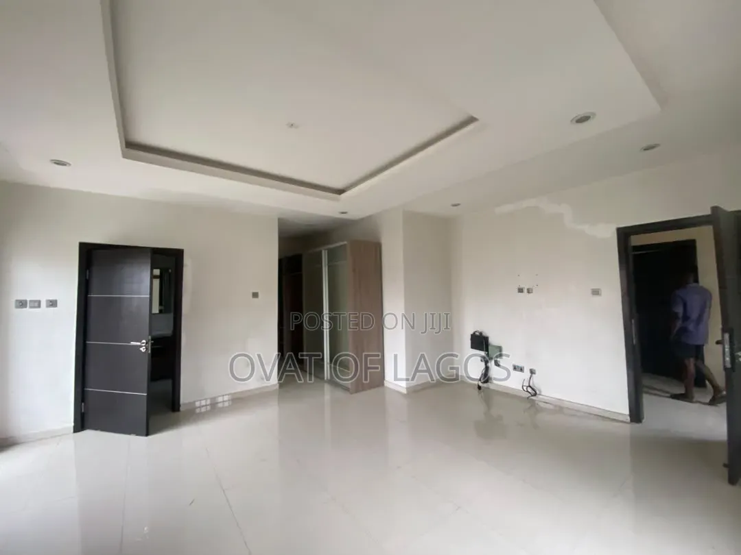4bdrm Duplex in Ikate for rent