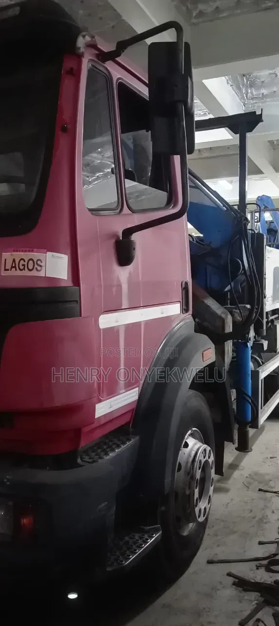 10 Tons Mercedes Hiab