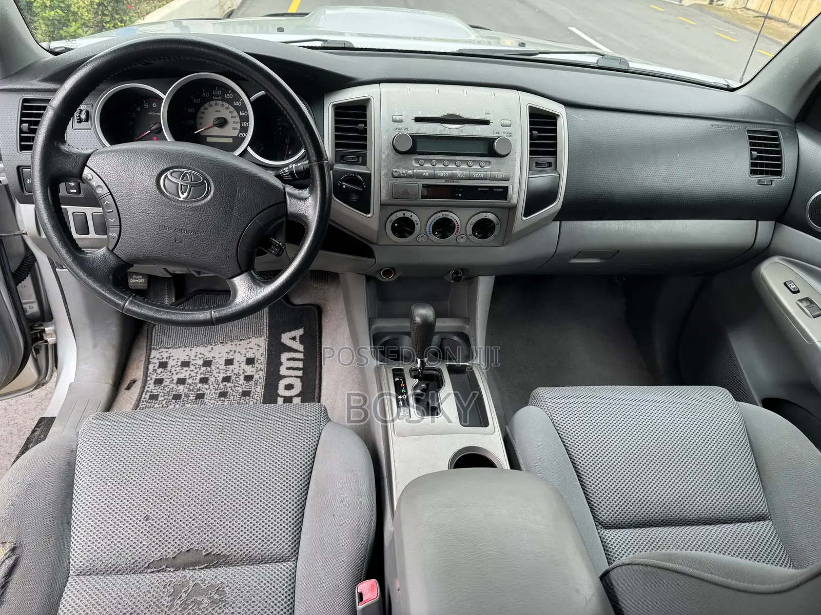 Toyota Tacoma 2006 Silver