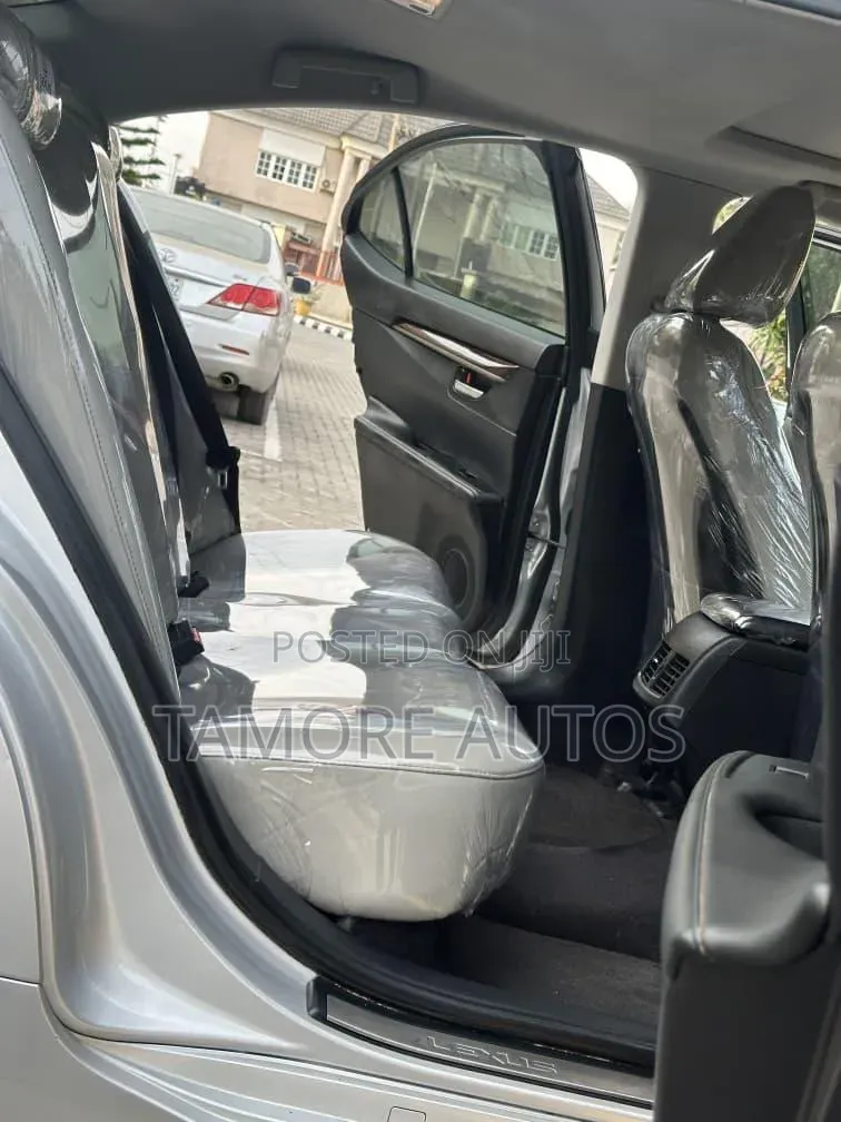Lexus ES 350 FWD 2013 Silver