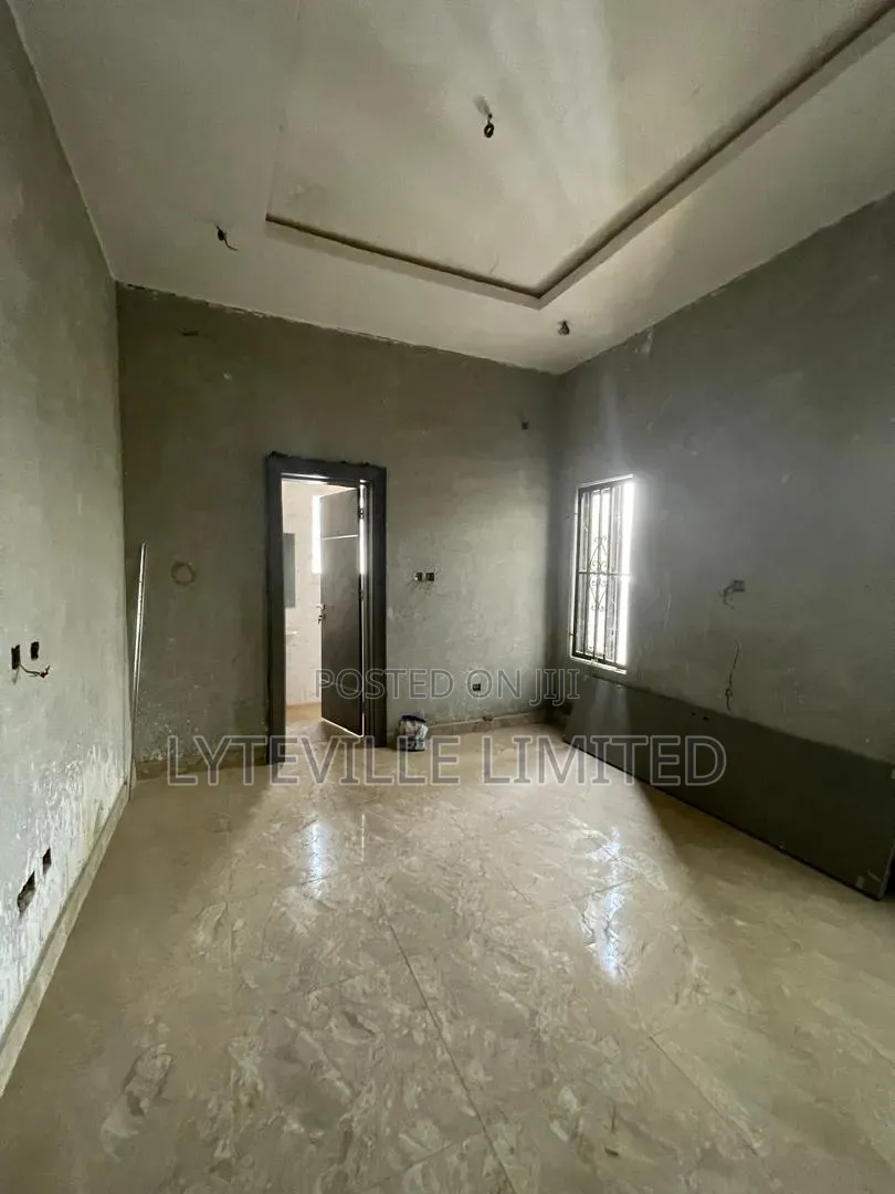 3bdrm Block of Flats in Wuye for sale