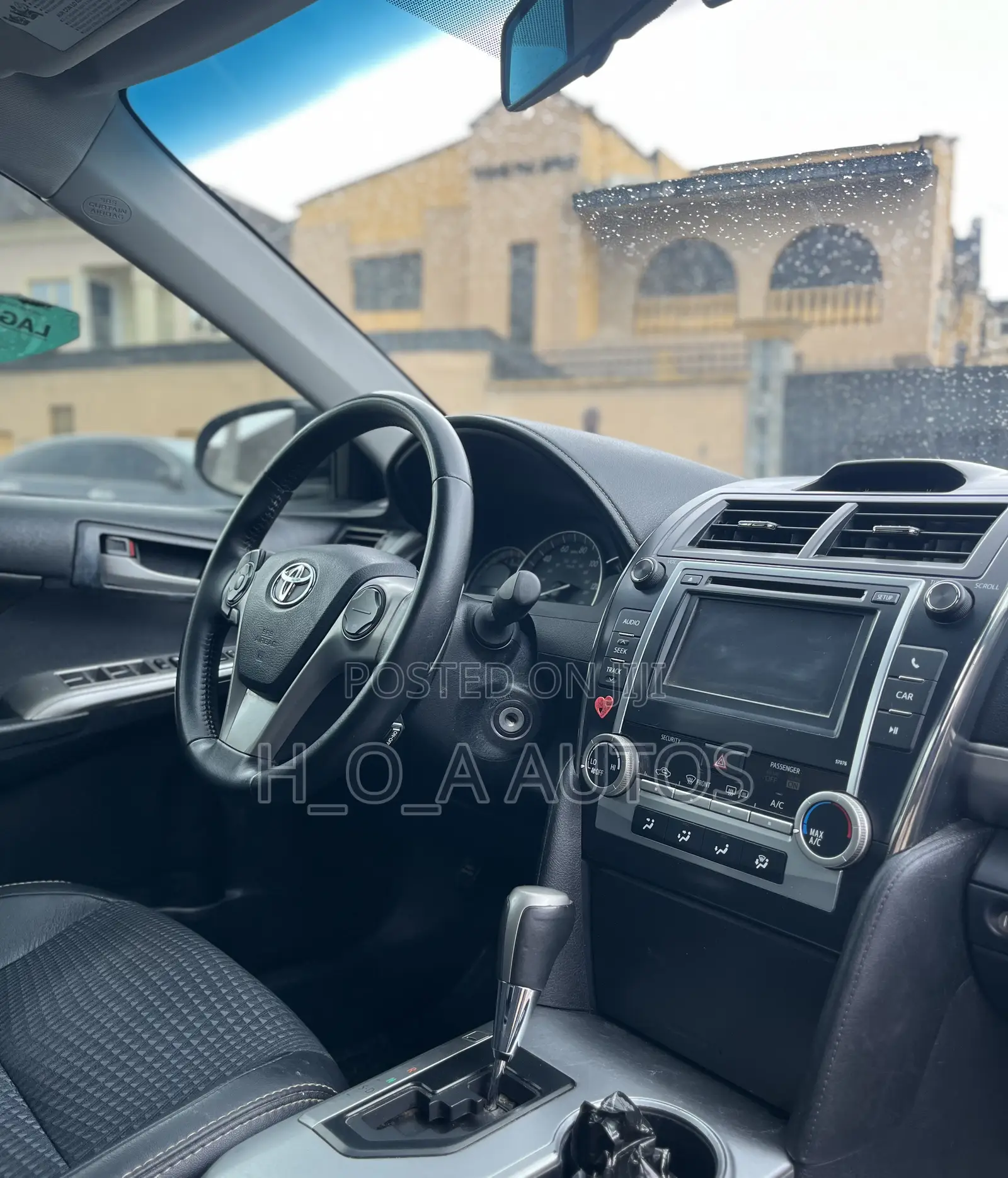 Toyota Camry SE 4dr Sedan (2.5L 4cyl 6A) 2014 Gray