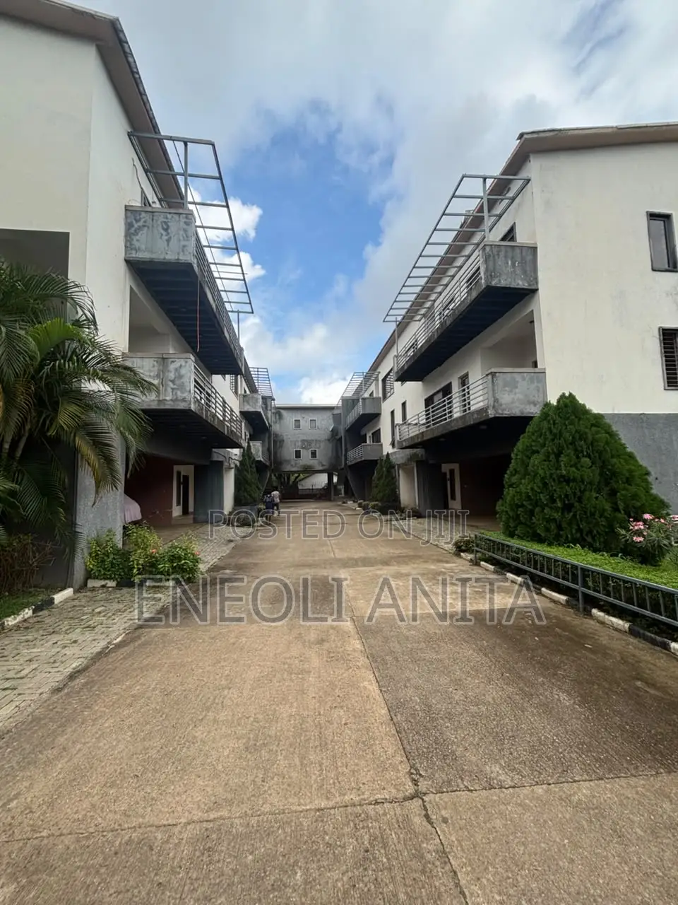 Furnished 4bdrm Duplex in Life Camp for rent