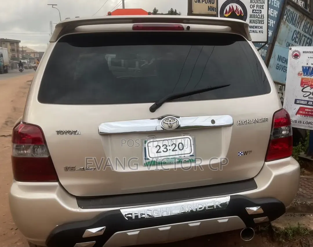Toyota Highlander Limited V6 4x4 2007 Gold