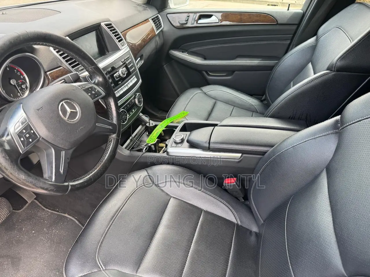 Mercedes-Benz M Class ML350 4MATIC 4dr SUV AWD (3.5L 6cyl 7A) 2014