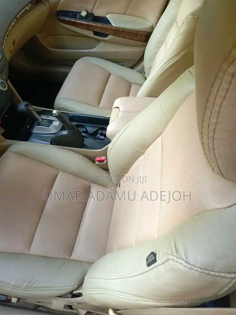 Honda Accord 2010 Black