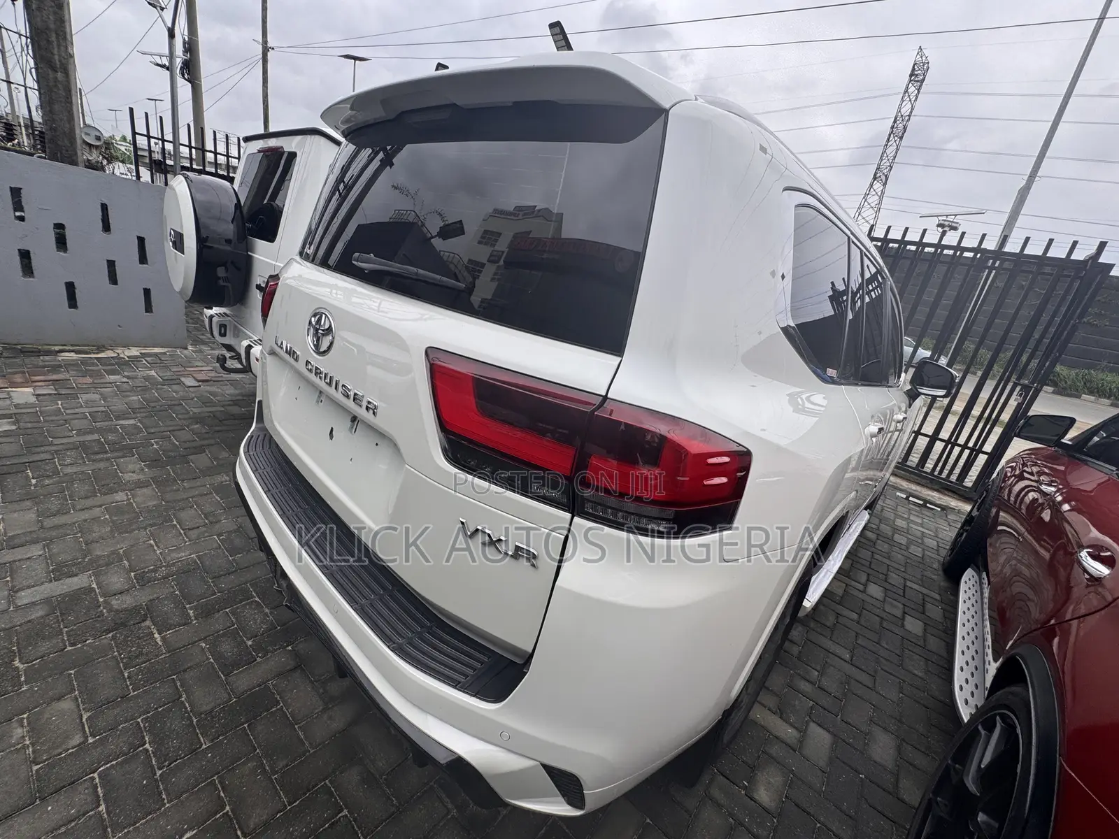 New Toyota Land Cruiser LC300 2023 White