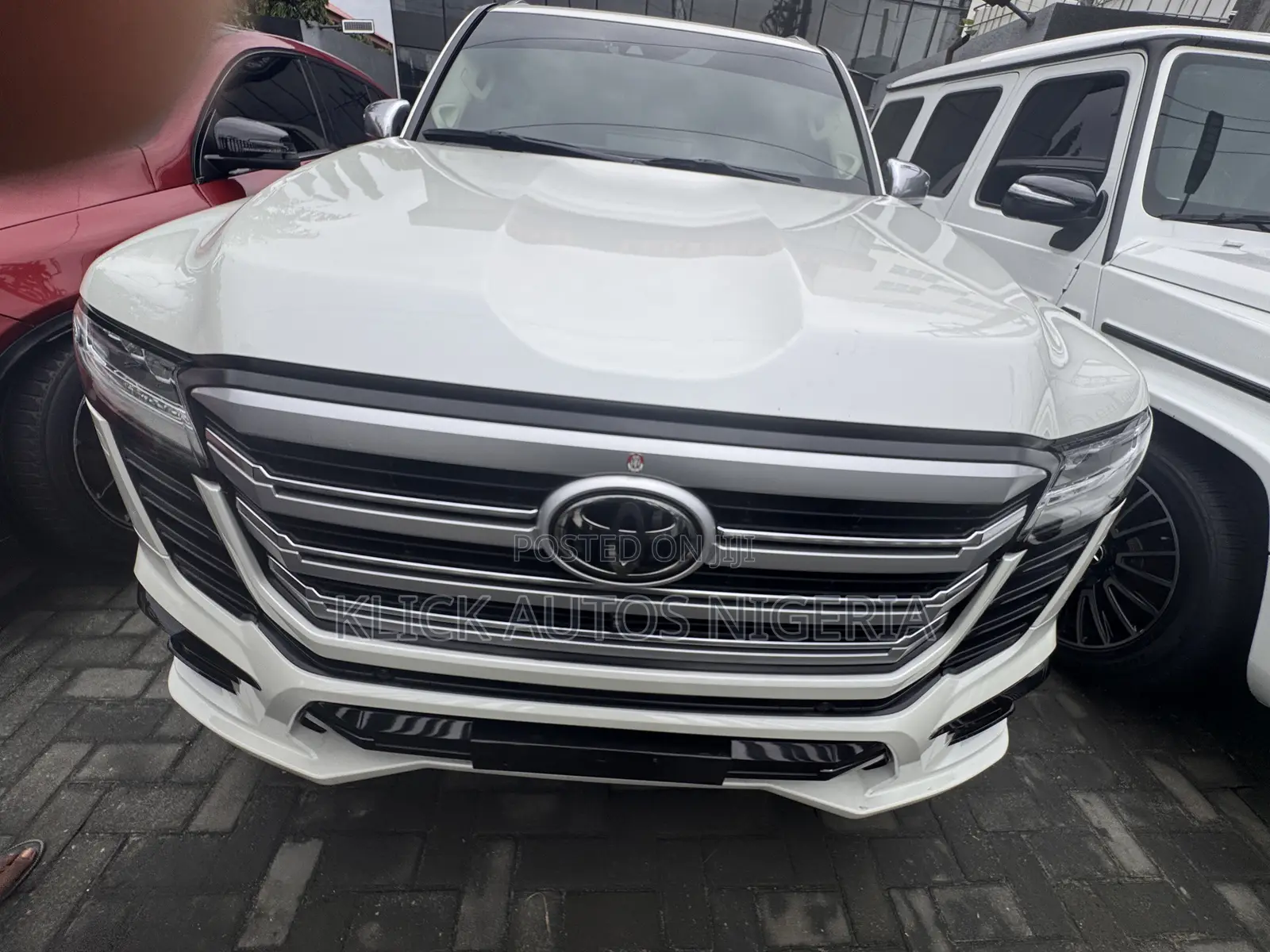 New Toyota Land Cruiser LC300 2023 White