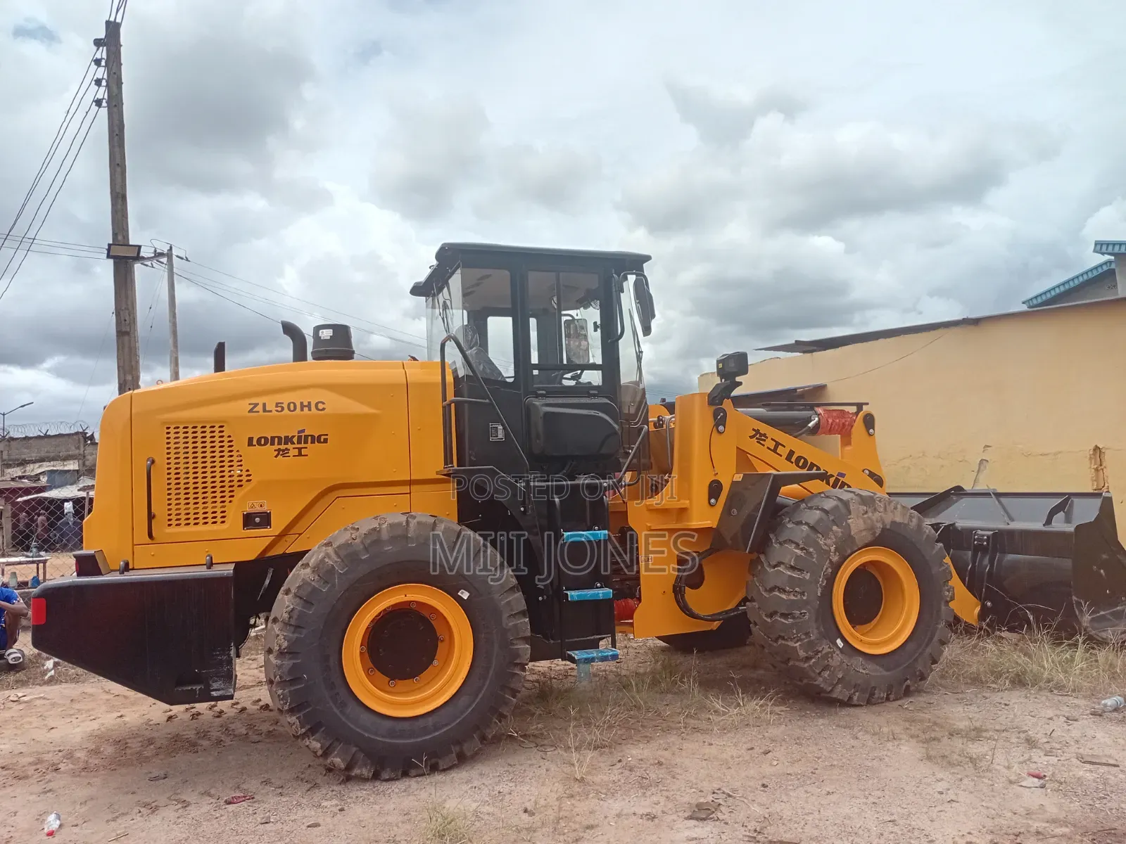 "Brand New Lonking Loader for Sale. Fastest Buyer