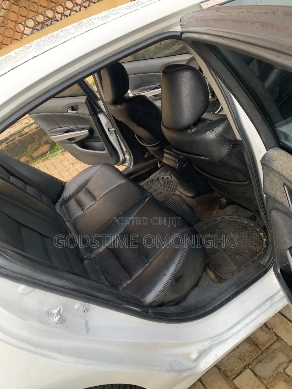 Honda Accord 2010 White