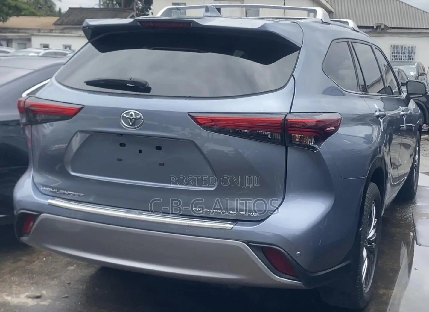 Toyota Highlander Platinum 2022 Blue