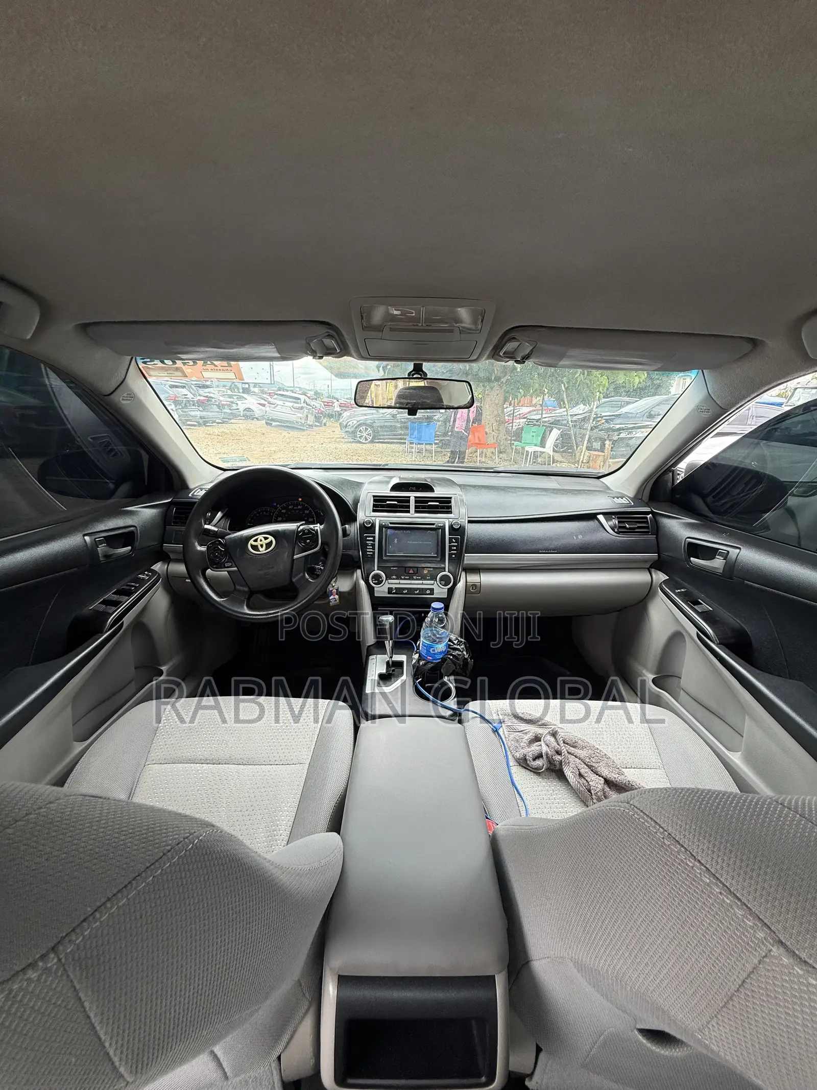 Toyota Camry LE 4dr Sedan (2.5L 4cyl 6A) 2013 Gray