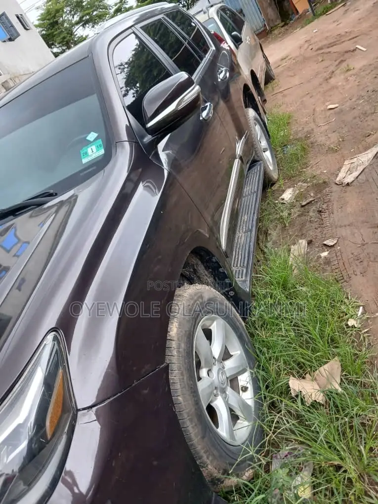 Lexus GX 460 Luxury 2020 Brown