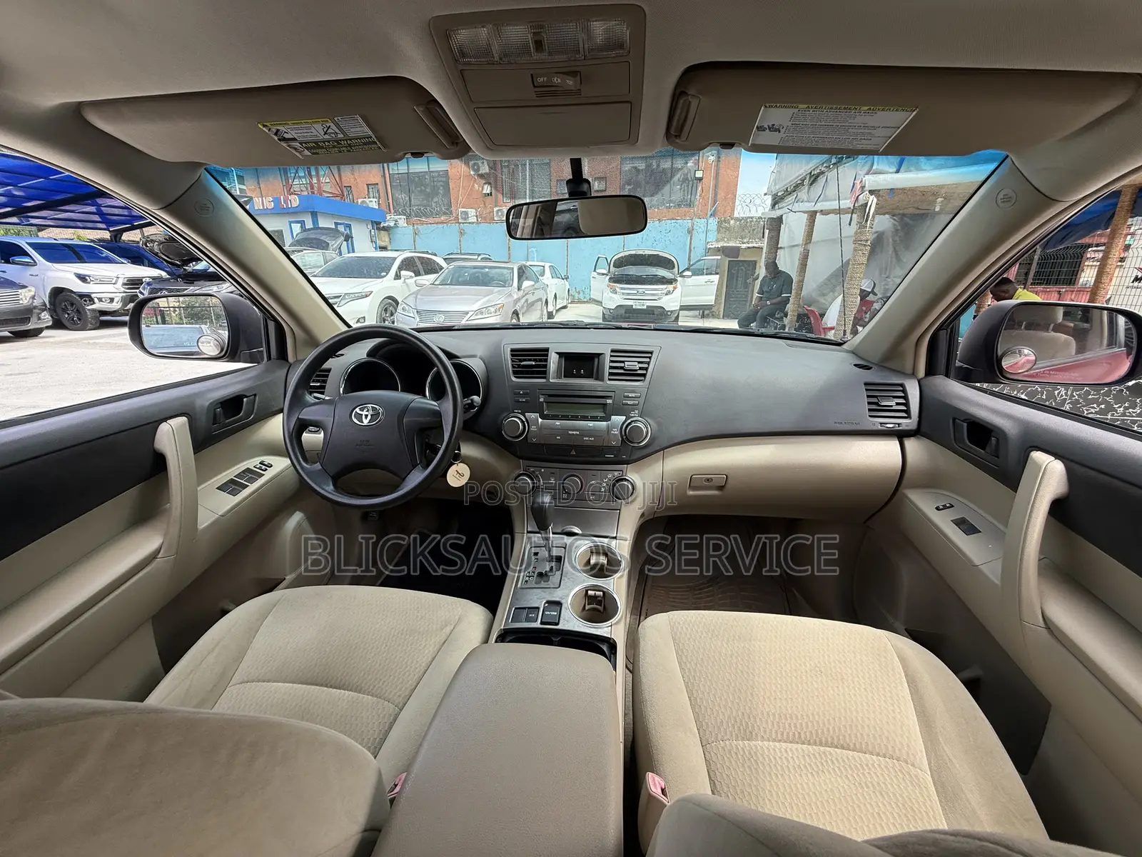 Toyota Highlander Base 2010 Maroon