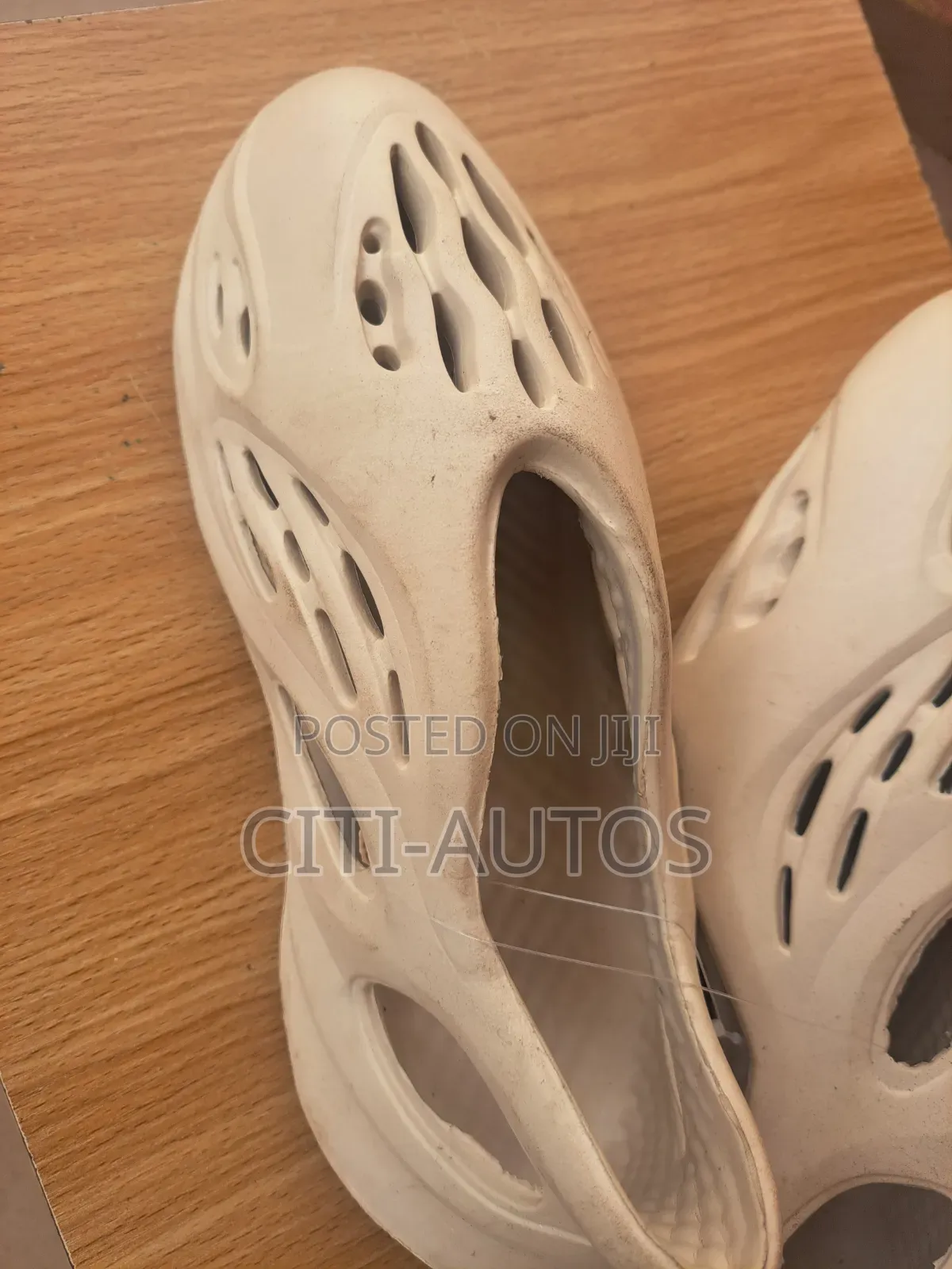 Breathable Crocs- Homie Slide. Clogs for Everyone