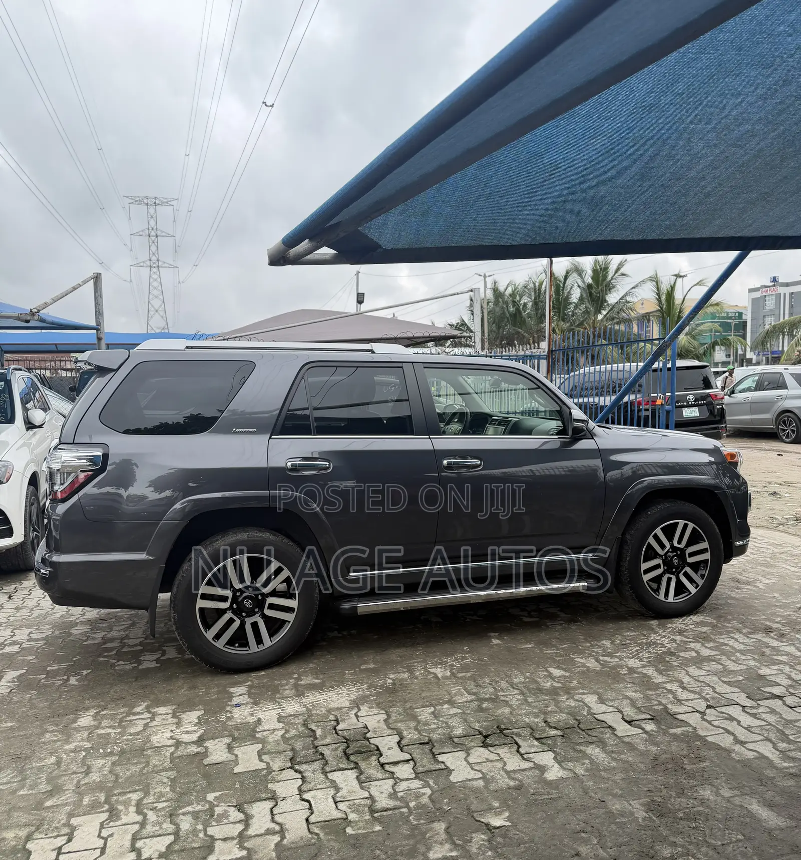Toyota Highlander Limited 2021 Gray