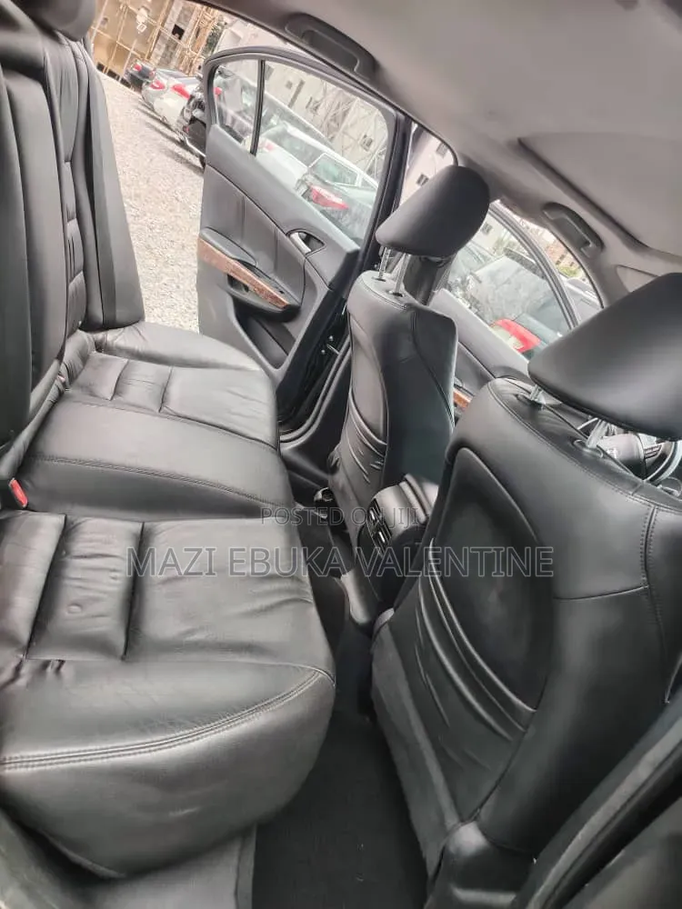 Honda Accord 2012 Black