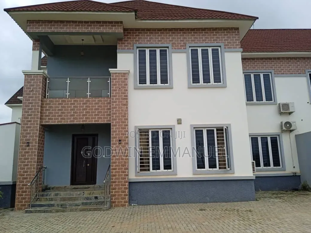 Furnished 4bdrm Duplex in Thl Estate, Apo Resettlement for rent