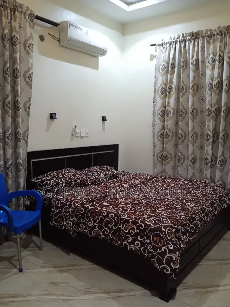 Furnished 4bdrm Duplex in Thl Estate, Apo Resettlement for rent
