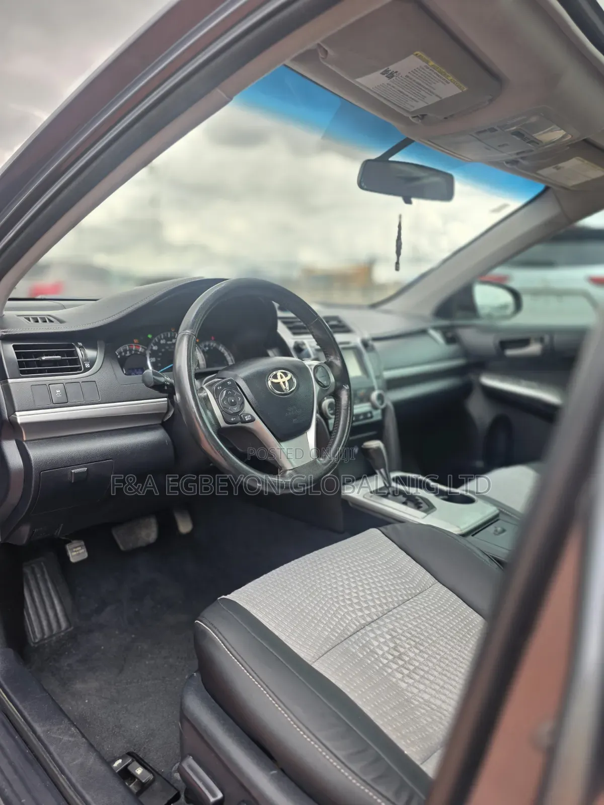 Toyota Camry 2012 Gray