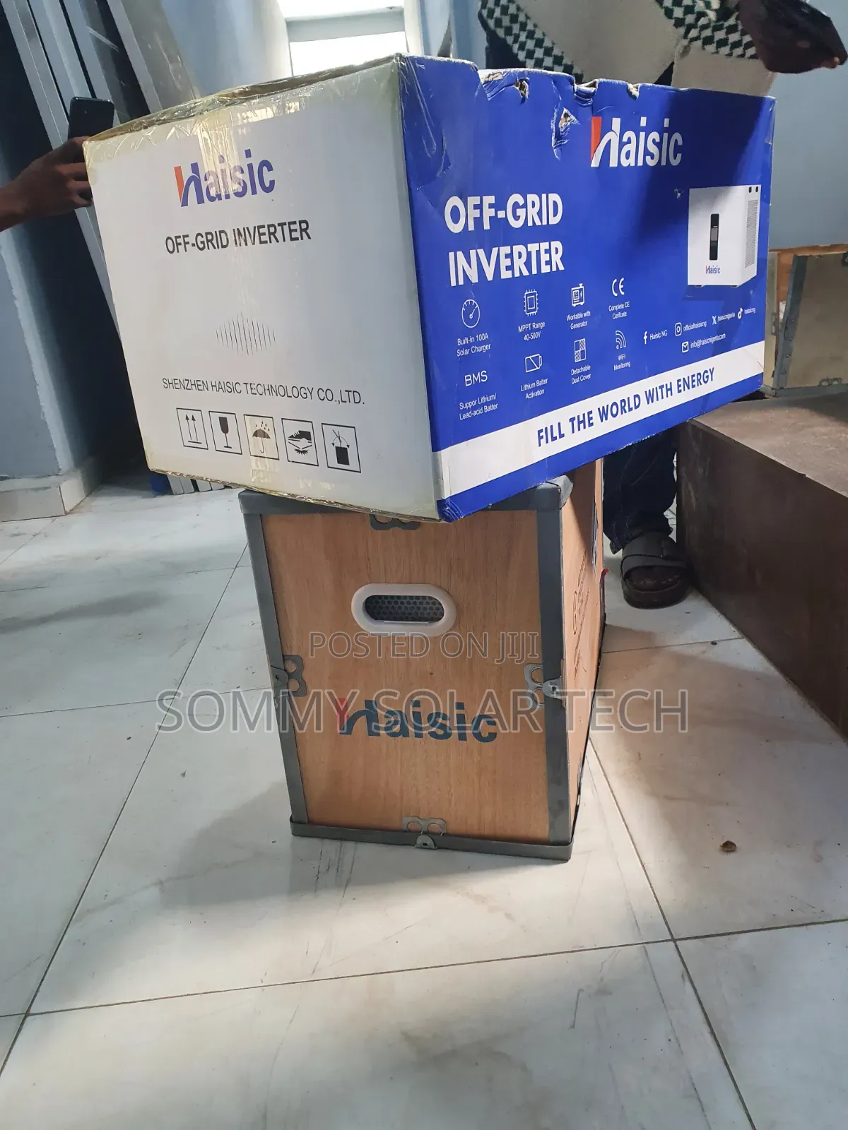 Haisic All in One 8kwh Lithium Battery and 4.2kva Hybrid Inverter