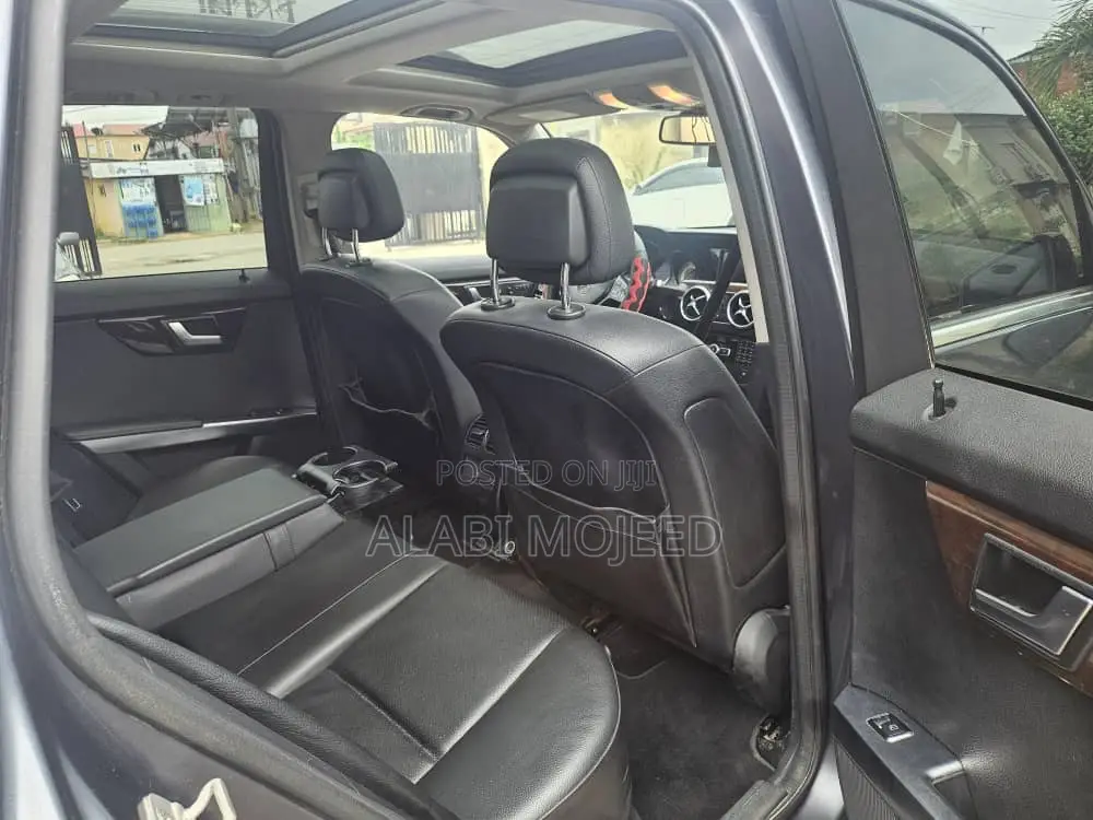 Mercedes-Benz GLK-Class 350 4MATIC 2014 Gray