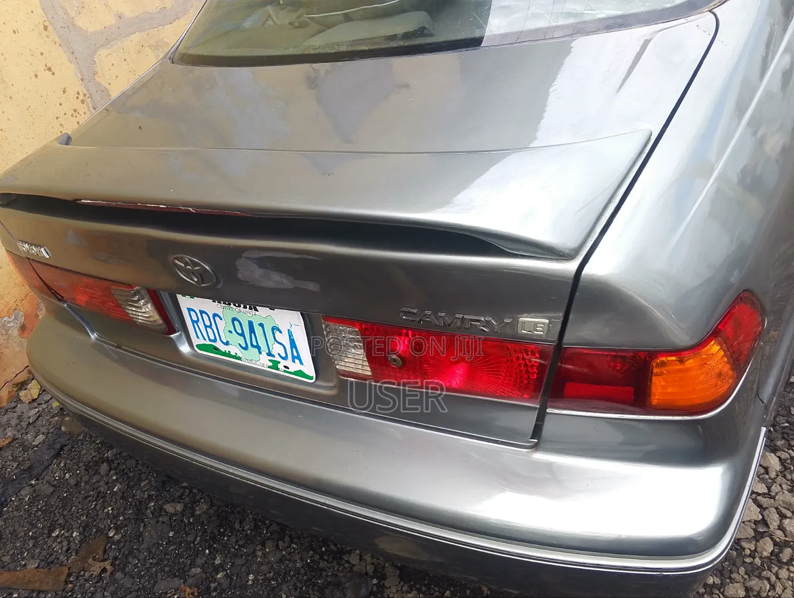 Toyota Camry 2001 Gray