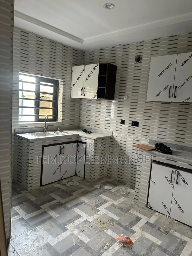 Furnished 3bdrm Apartment in Mangoro for rent