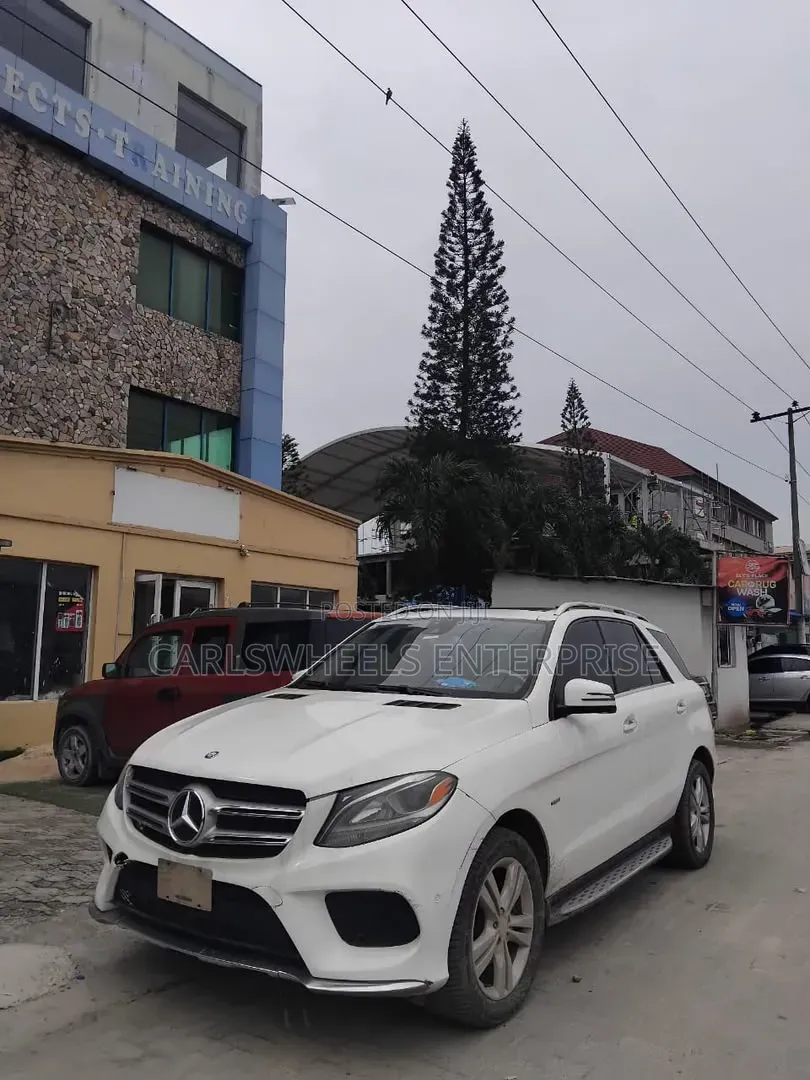 Mercedes-Benz M Class ML 350 4Matic 2012 White