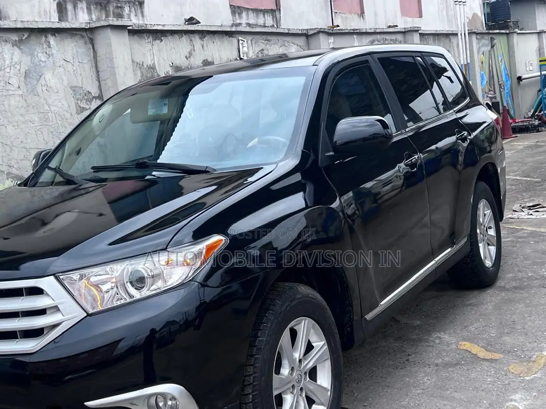 Toyota Highlander 2012 Black
