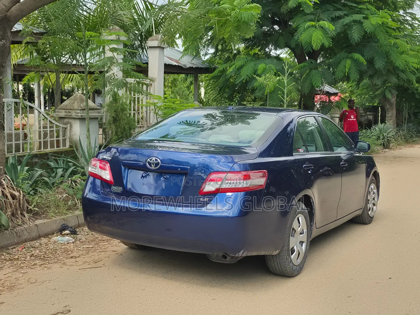 Toyota Camry LE 4dr Sedan (2.5L 4cyl 6AM) 2010 Blue