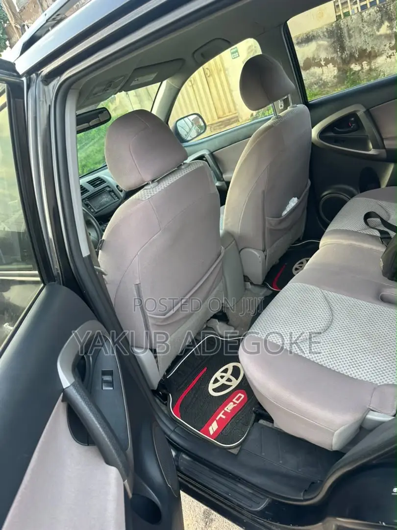 Toyota RAV4 2008 Black