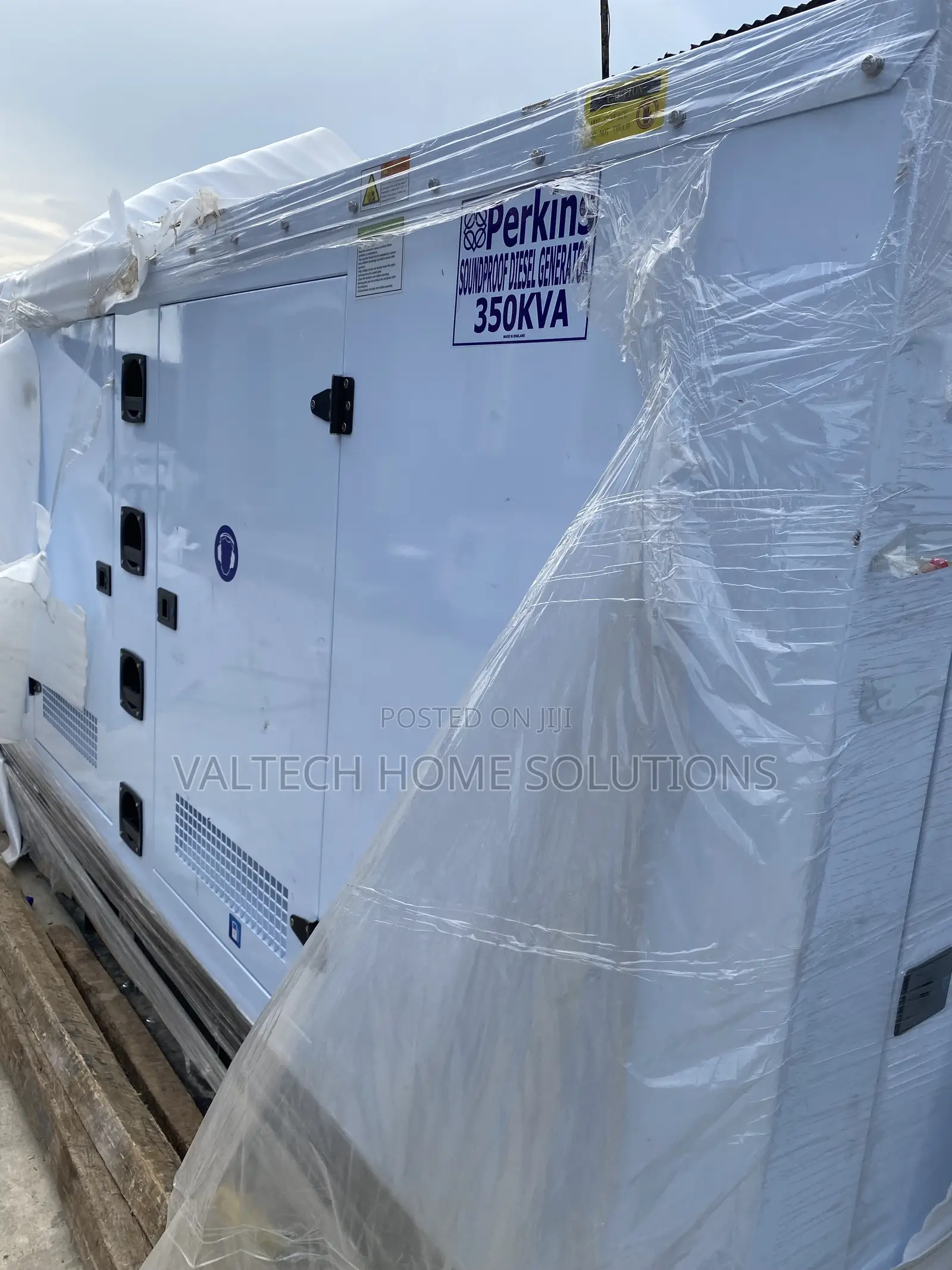 Heavy-Duty 350KVA Perkins Generator – Silent Reliable
