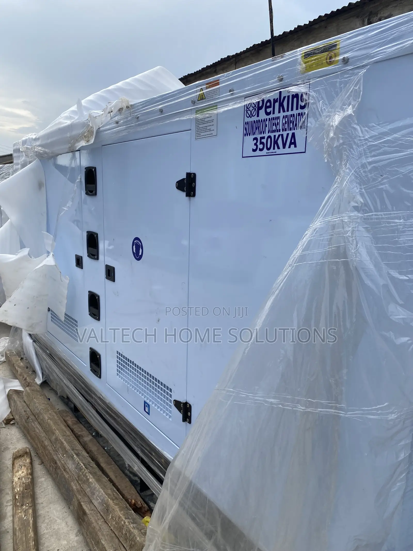 Heavy-Duty 350KVA Perkins Generator – Silent Reliable