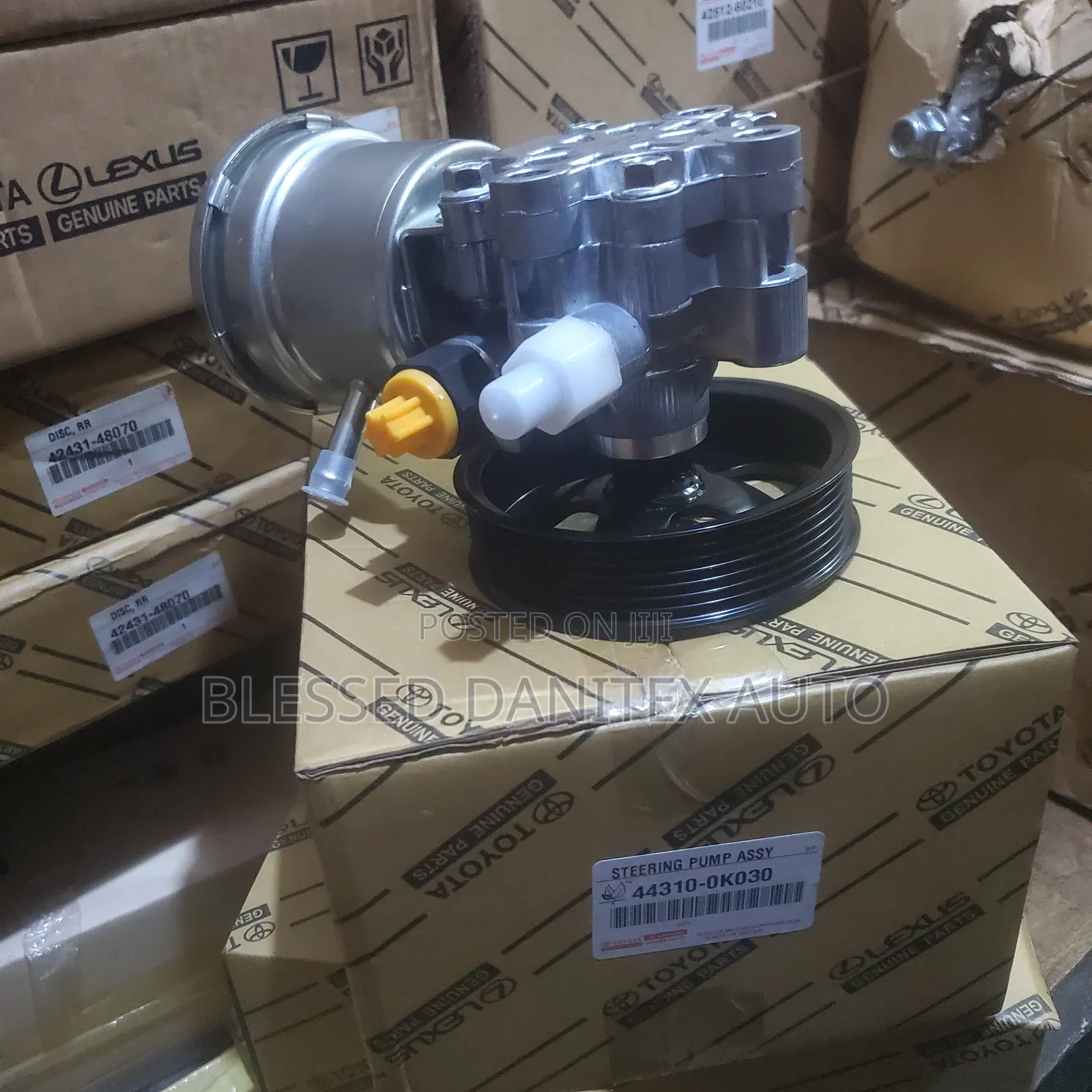 Original Power Steering Pump for Toyota Hilux and Haice